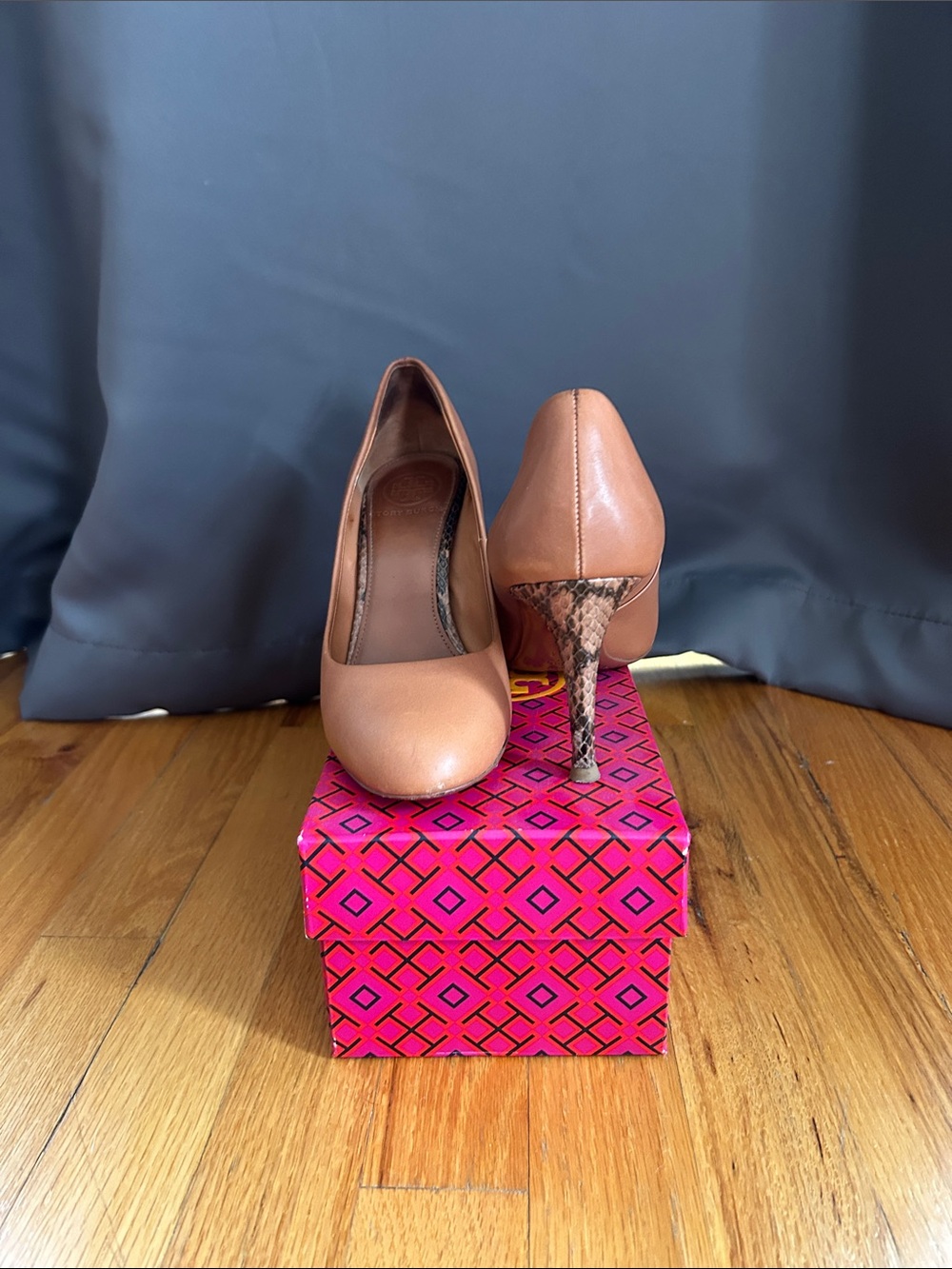 Tory Burch Tan Leather Pumps with Snake-Print Stiletto